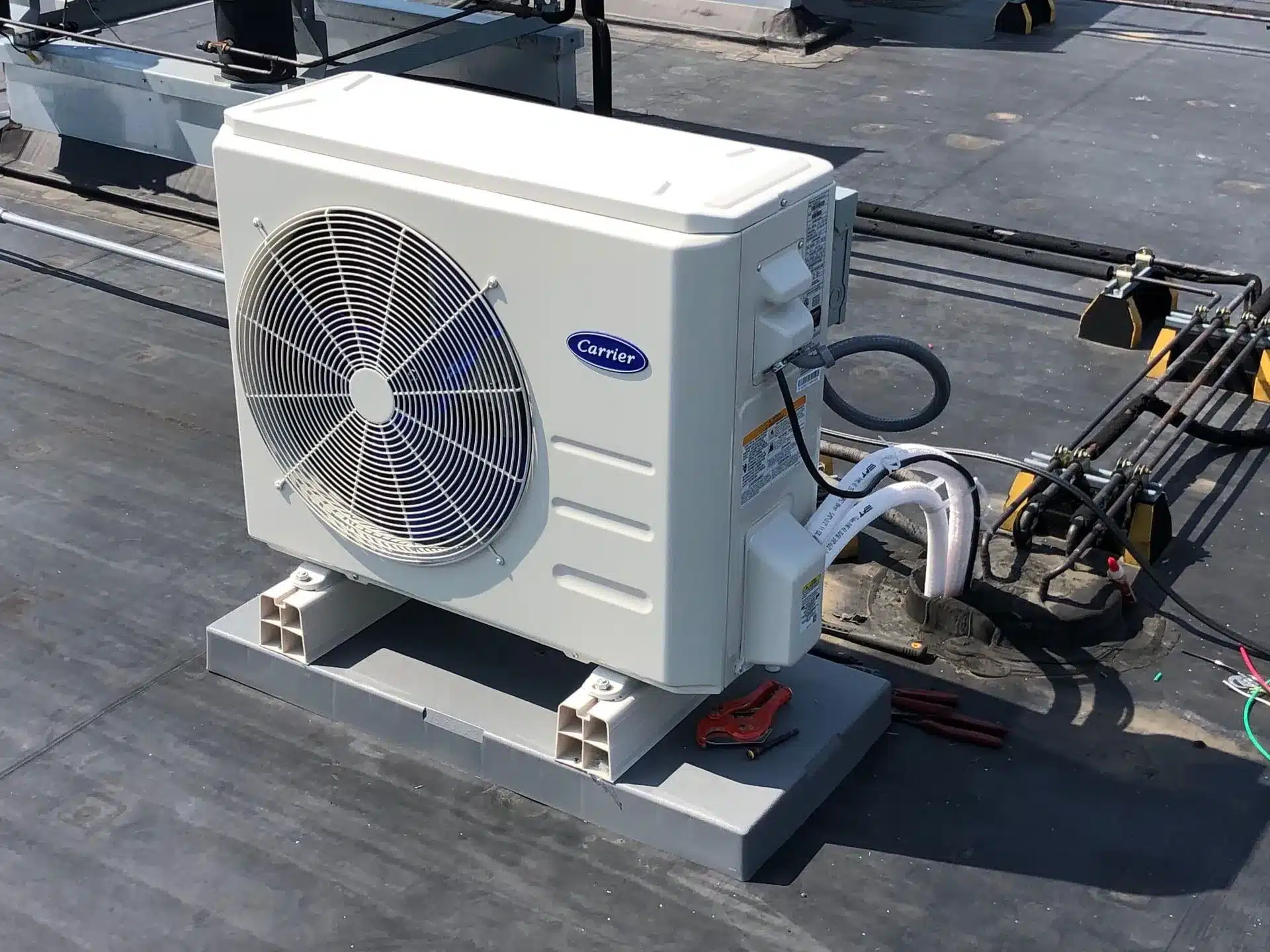 HVAC Machine on roof